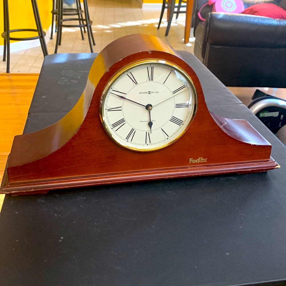 Howard Miller Westminister Chime Clock 🕰️